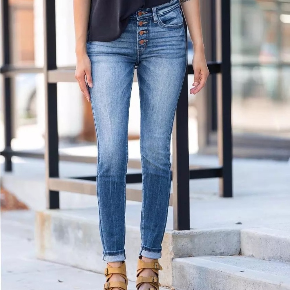 KANCAN Signature Mid-Rise Skinny Stretch Jean